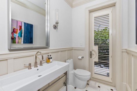 21-guest-bath-5.jpg