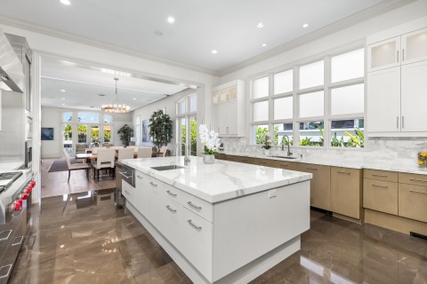 22-kitchen-4.jpg