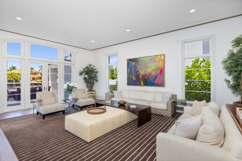 27-family-room-1.jpg
