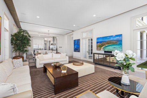 29-family-room-3.jpg